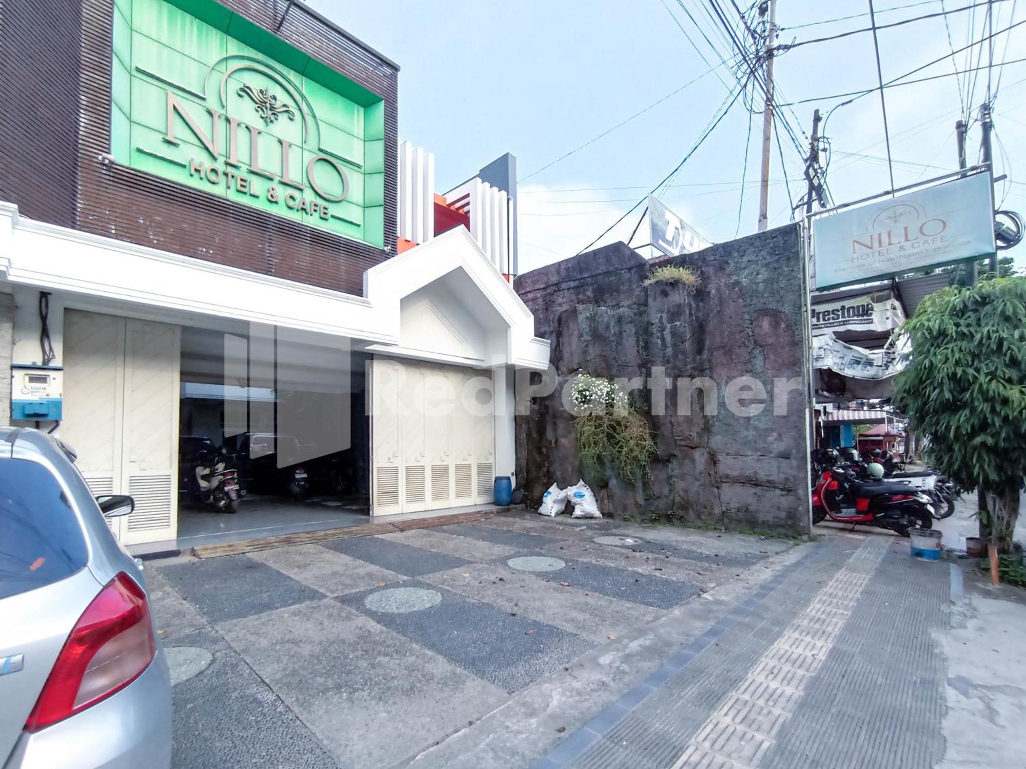 Nillo Hotel Kebumen Mitra Reddoorz Exterior photo
