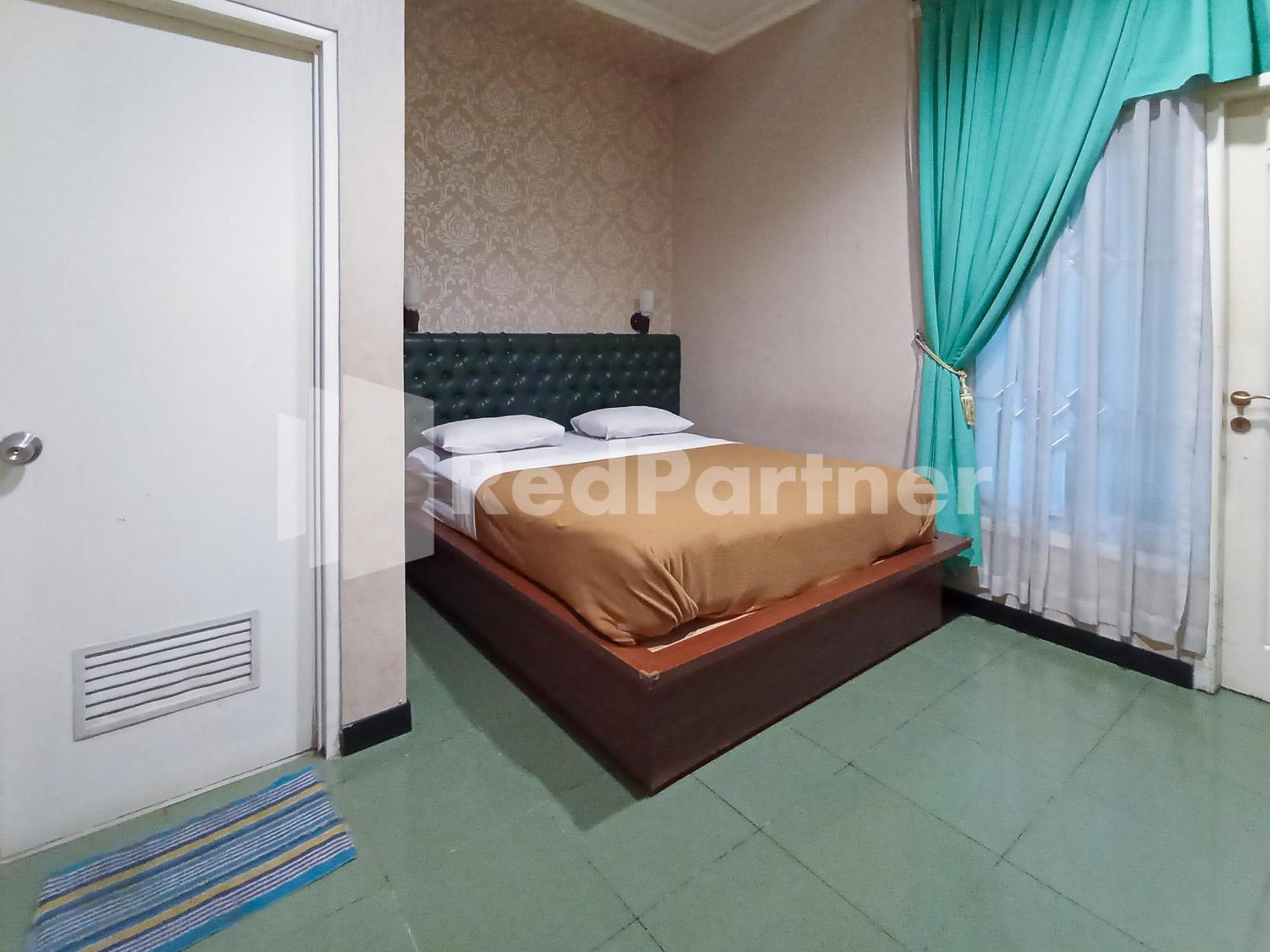 Nillo Hotel Kebumen Mitra Reddoorz Exterior photo